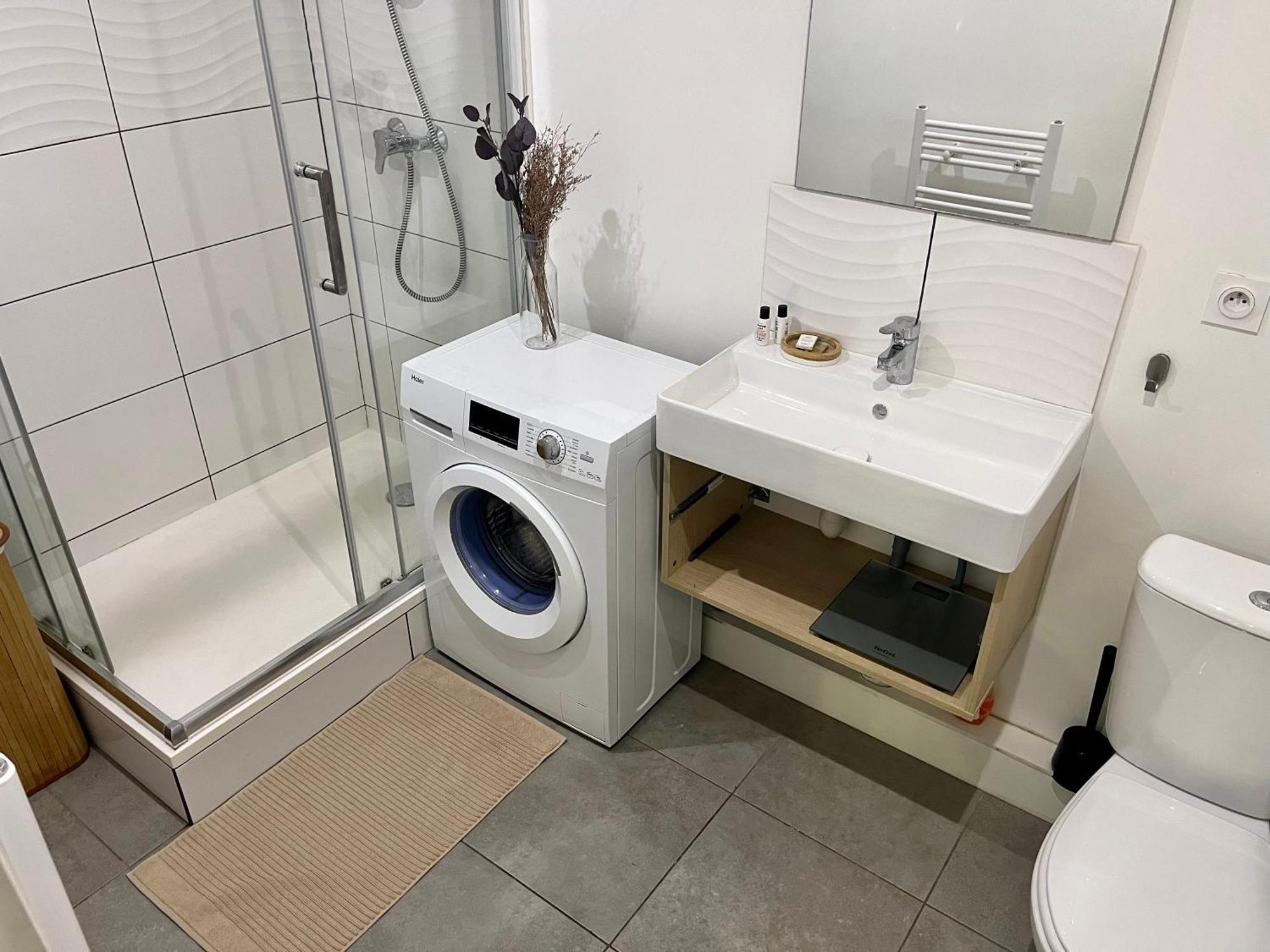 Suite Danbury Lyon Bagian luar foto