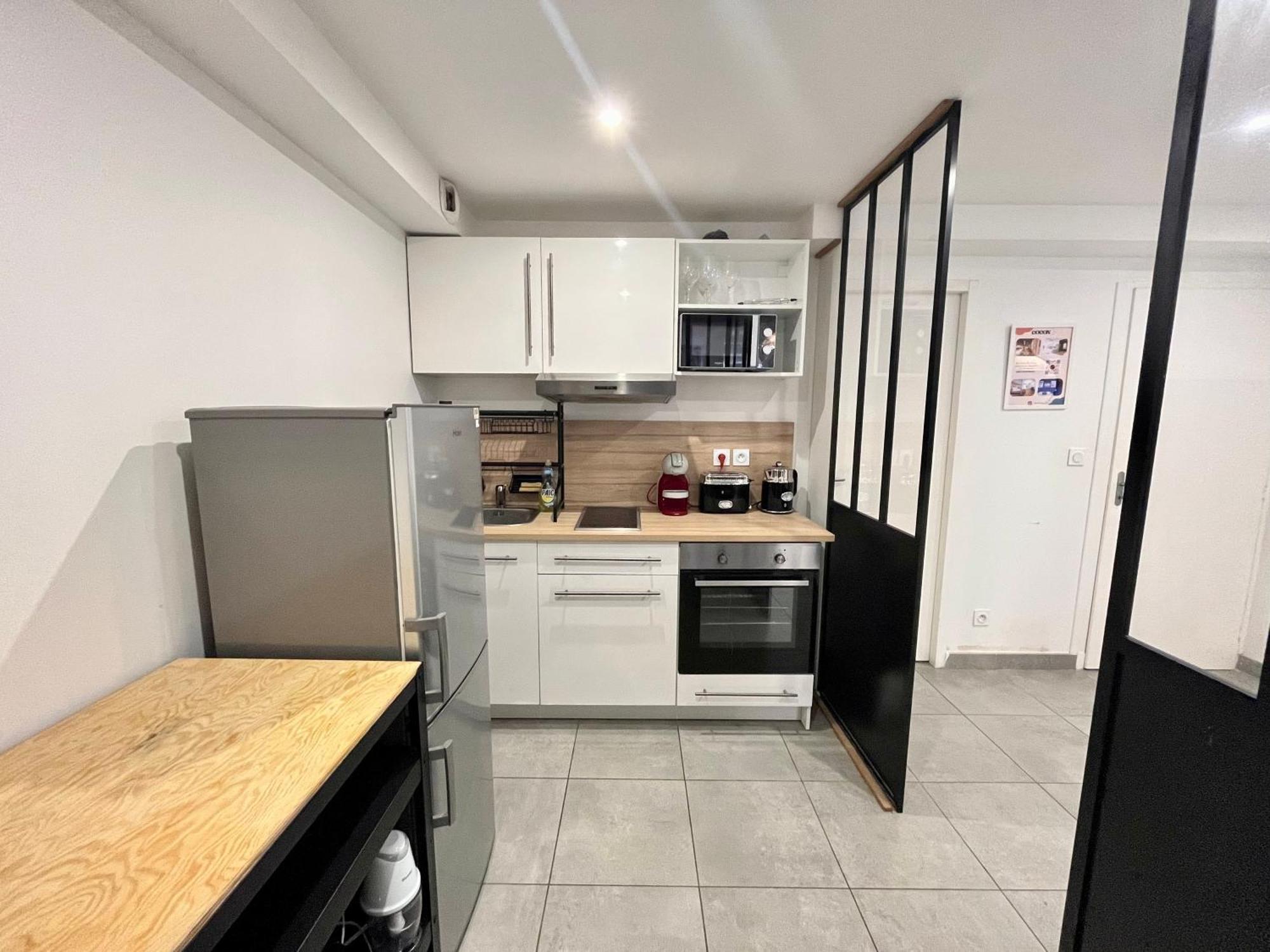 Suite Danbury Lyon Bagian luar foto