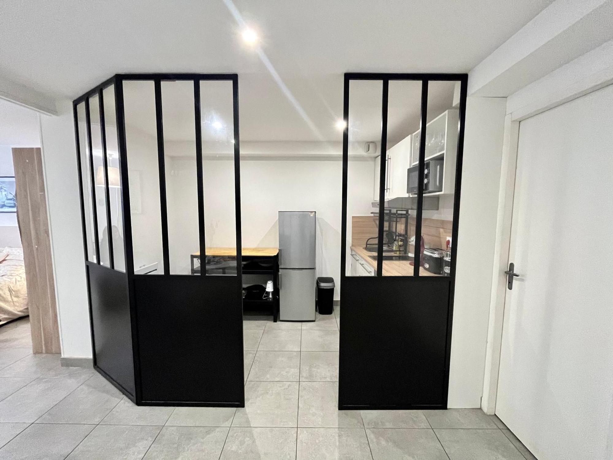 Suite Danbury Lyon Bagian luar foto