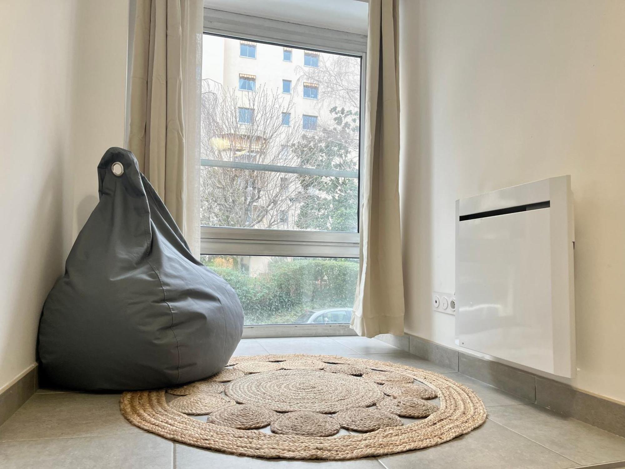 Suite Danbury Lyon Bagian luar foto